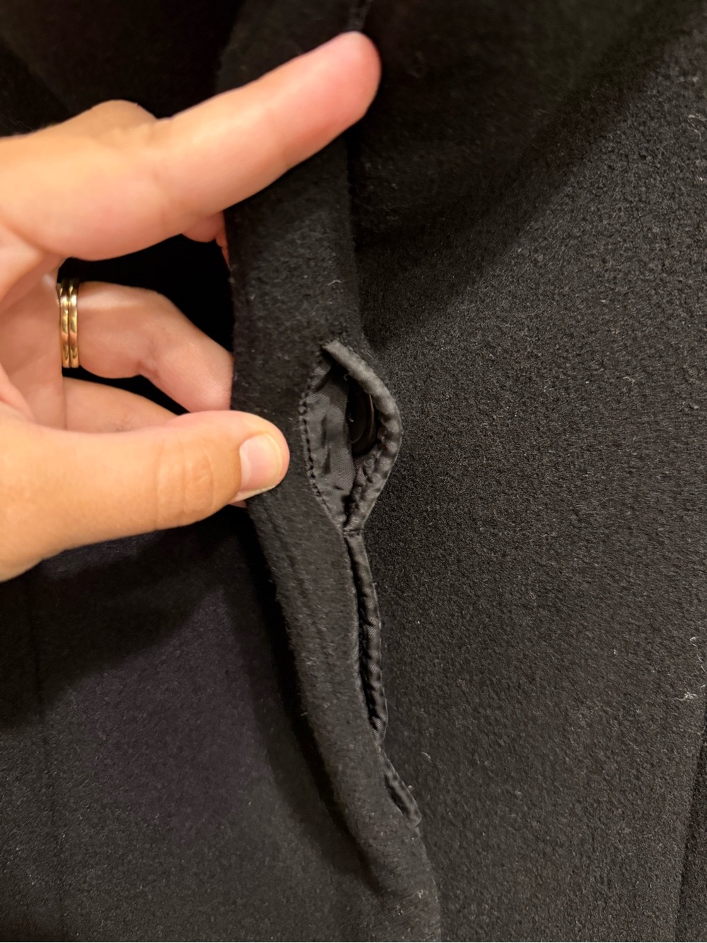 Wilfred by Aritzia The Cocoon Coat - Picture 6 of 12